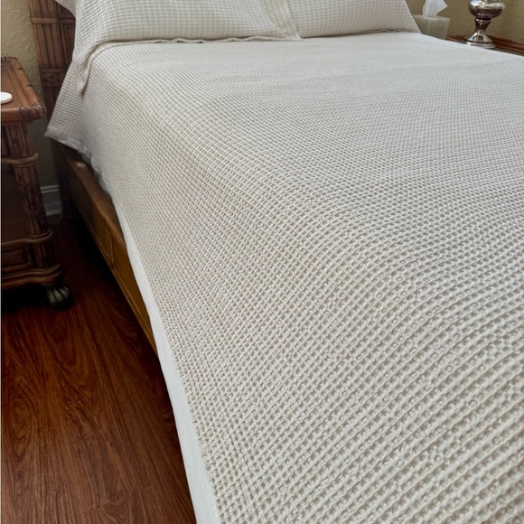 Restore Home 3 Piece Queen Duvet Cover and Shams Cream - Picture 4 of 13